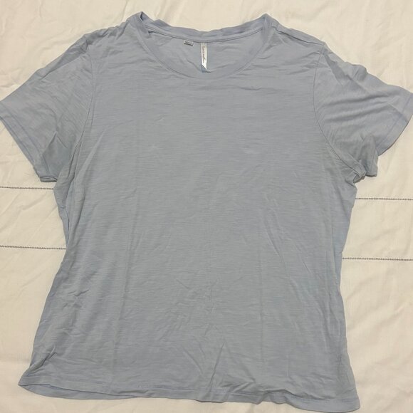 Travis Mathew blue t-shirt - size XXL - Picture 1 of 2